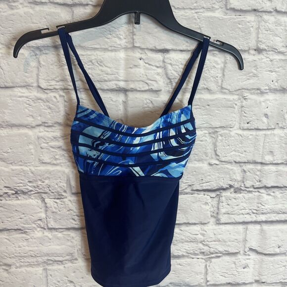Peyton & Parker Women’s NWT Blue Swim Tankini Top Size XS - Picture 2 of 6